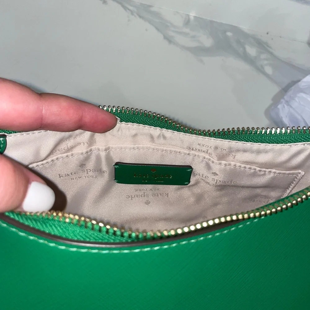 SOLD✨Kate Spade~Sadie saffiano leather shoulder bag - Picture 6 of 6